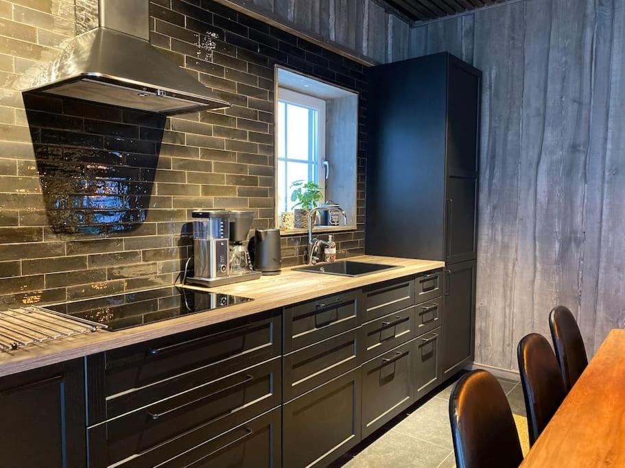 Modern Stuga Med Ski Lodge Kaensla Järvsö Kültér fotó