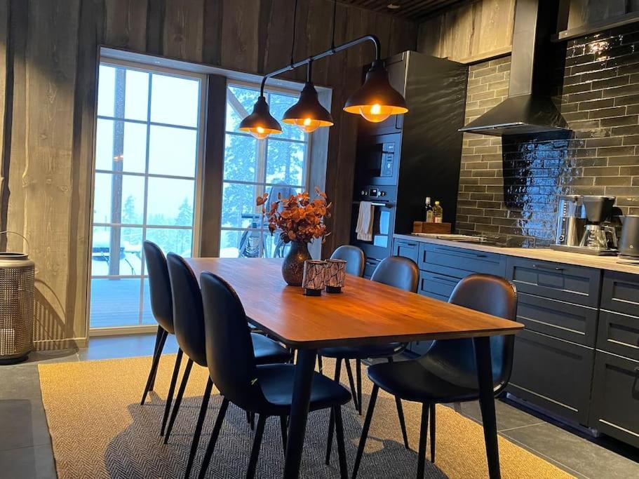 Modern Stuga Med Ski Lodge Kaensla Järvsö Kültér fotó