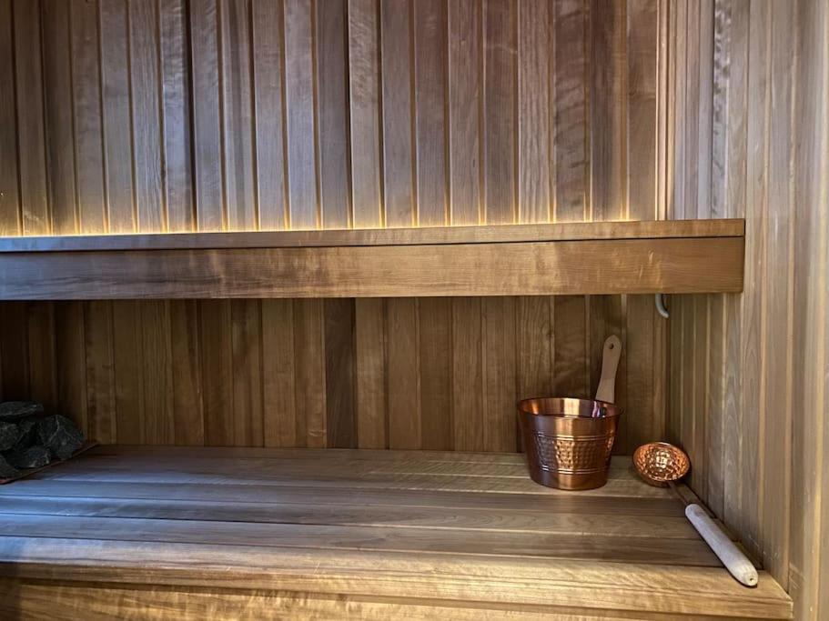 Modern Stuga Med Ski Lodge Kaensla Järvsö Kültér fotó